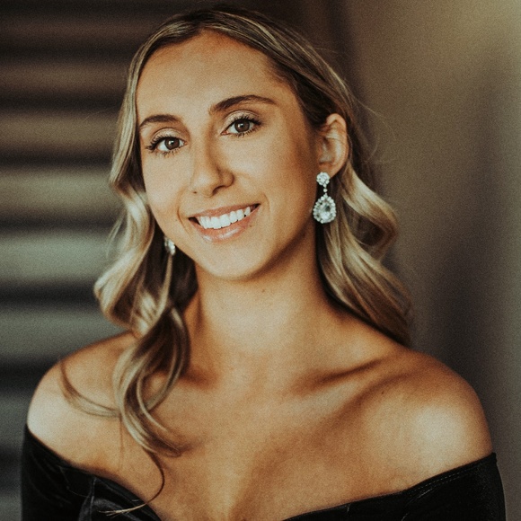 Meet your Posher, Grace - Picture 1 of 1